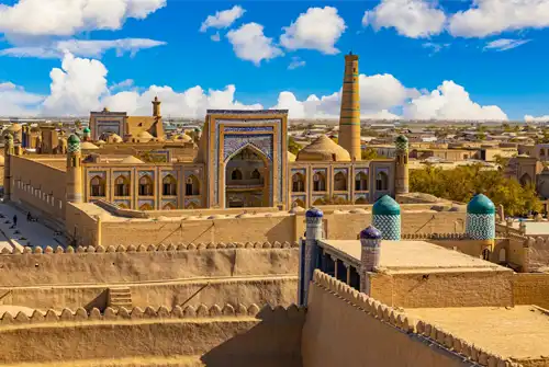 Vista de la fortaleza Itchan Kala